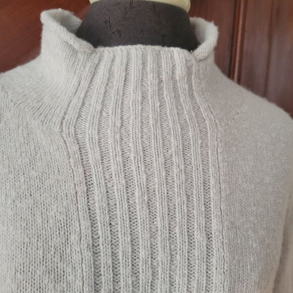 Barbara Wells Studio Womens Ribbed High Neck Sweater - Beige Size M 100% Cashmer - Picture 2 of 8